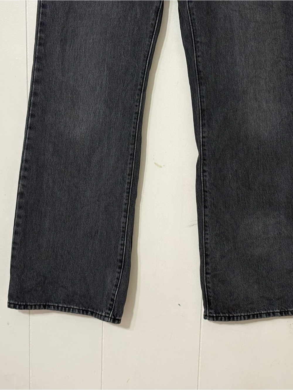 Levi’s 94 Baggy Bootcut Gray Jeans Size 26 Relaxed Wide Leg Y2K Denim - Picture 3 of 10